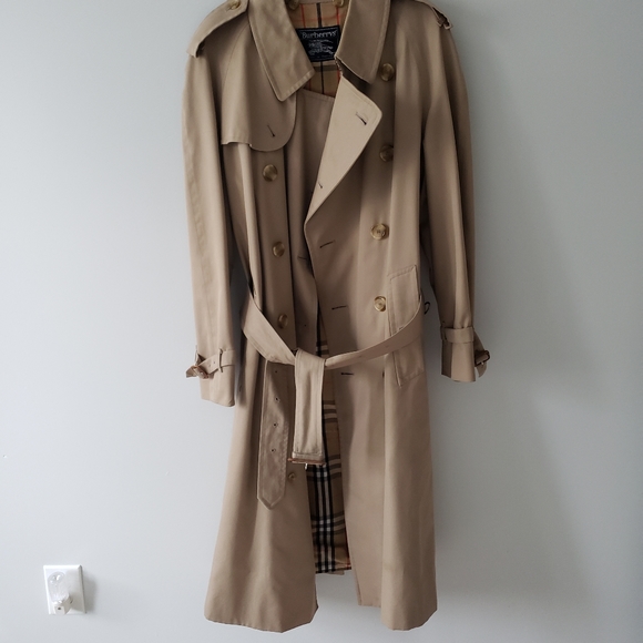 Burberry Men's Tan/Plaid Trench Coat szL